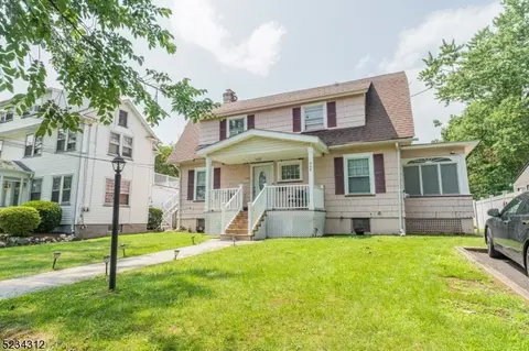 964 W 8th St, Plainfield, NJ 07063