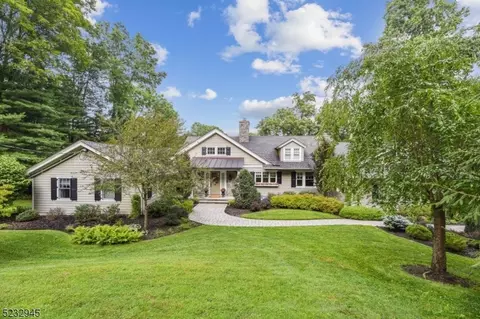 66 Sand Spring Rd, Morristown, NJ 07960
