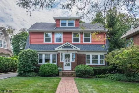61 Tuxedo Rd, Montclair, NJ 07042