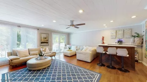 398 Burlington Rd, Paramus, NJ 07652 photo 4