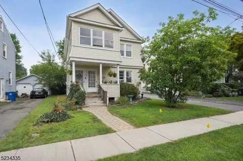 49 Fairchild Ave, Morris Plains, NJ 07950