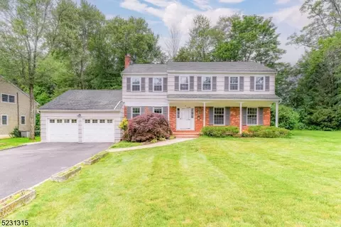 5 Mill Pond Rd, New Providence, NJ 07974