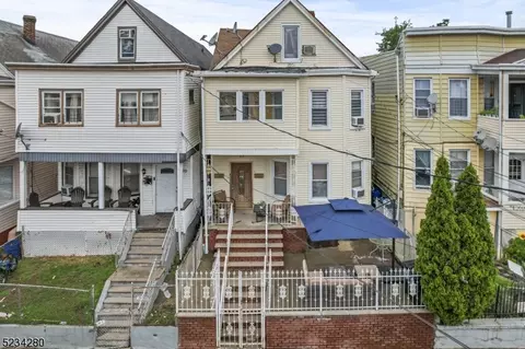 68 Quincy St #2, Passaic, NJ 07055