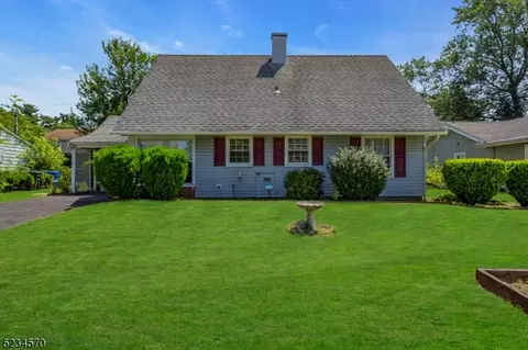 34 Spindletop Ln, Willingboro, NJ 08046