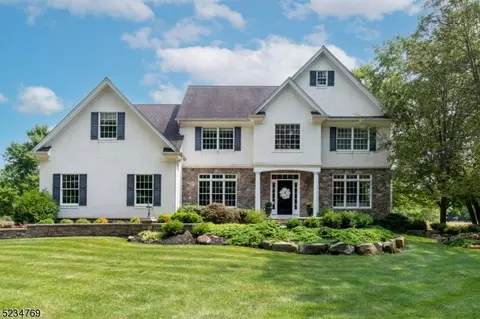 191 Rock Rd W, Lambertville, NJ 08530