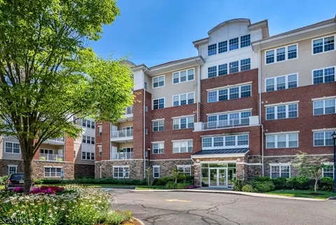 7215 Warrens Way #7215, Wanaque, NJ 07465