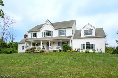 14 Brier Rd, Readington Twp, NJ 08889