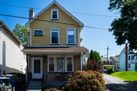 69 Harris St, Phillipsburg, NJ 08865
