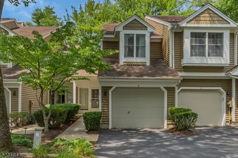 4 Harrow Ln, Bedminster, NJ 07921