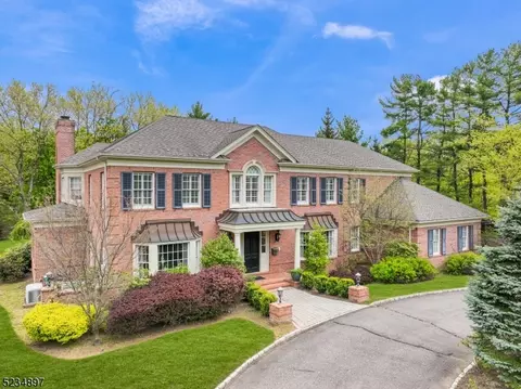 44 Dorison Dr, Millburn Twp., NJ 07078