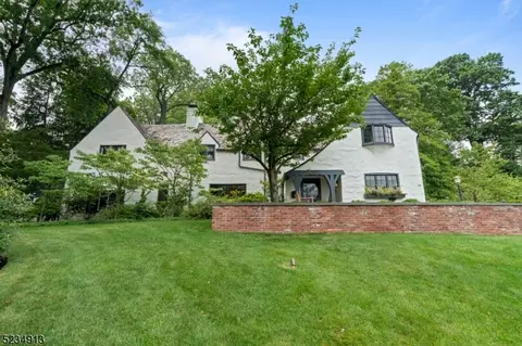 344 Highland Ave, Montclair, NJ 07043