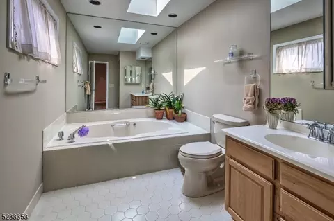 58 Aspen Dr, Bernards, NJ 07920 photo 18