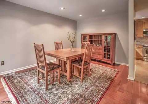 58 Aspen Dr, Bernards, NJ 07920 photo 4