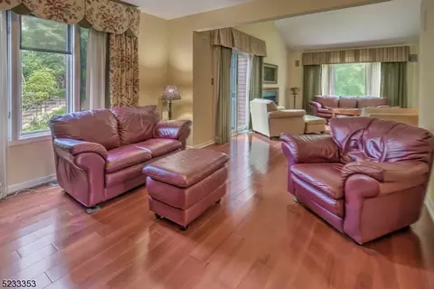 58 Aspen Dr, Bernards, NJ 07920 photo 9