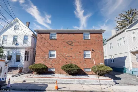 111 Ely St, Elizabeth, NJ 07202