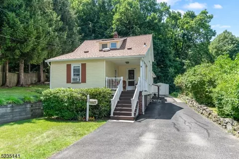 253 E Main St, Rockaway, NJ 07866