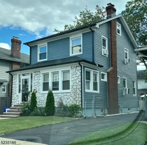 17 Kenwood Pl, East Orange, NJ 07018