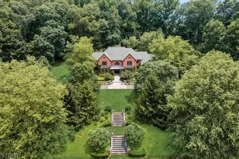 8 Mill Pond Rd #1, Milford, NJ 08848