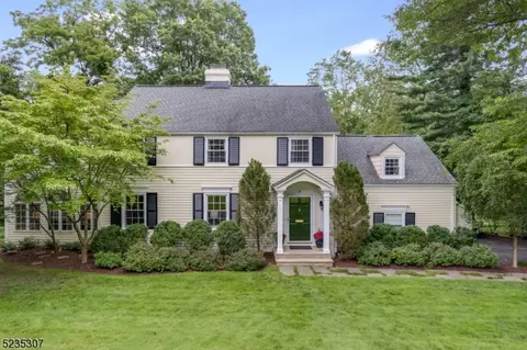 8 Taylor Rd N, Millburn Twp, NJ 07078