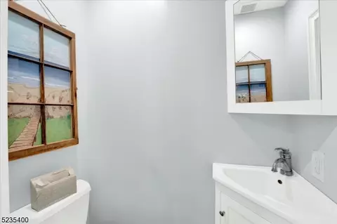 4 Locust St, Nutley, NJ 07110 photo 16