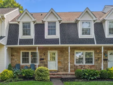 203 Columbia Cmn, Hillsborough, NJ 08844