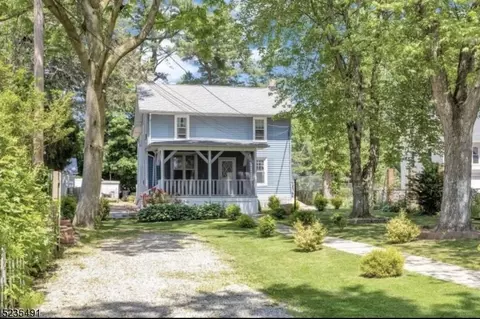 12 Jerome Ave, Belleville, NJ 07109