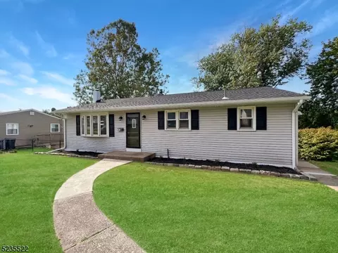 343 Liberty Blvd, Phillipsburg, NJ 08865