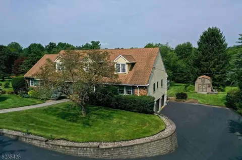 95 Hoagland Rd, Blairstown, NJ 07825