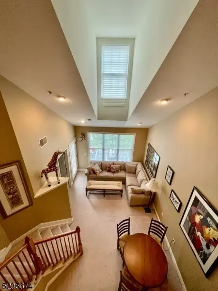7420 Coventry Ct #7420, Riverdale, NJ 07457
