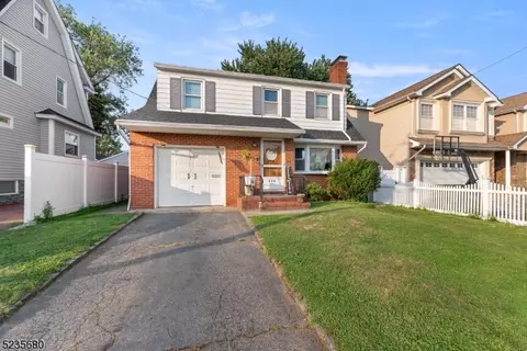 326 Spruce St, Linden, NJ 07036