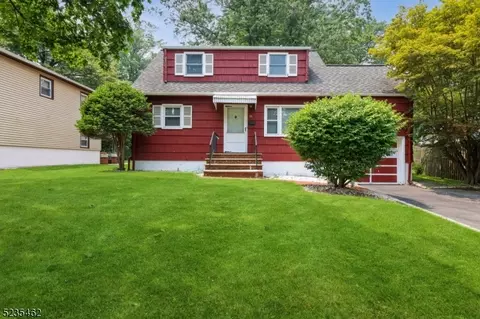 25 Milton Ave, Summit, NJ 07901
