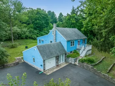 289 Mountain Rd, Readington Twp, NJ 08833