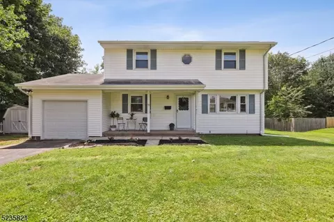 16 Mountain Ave, Mendham Boro, NJ 07945 photo 3