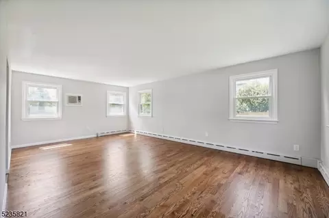 16 Mountain Ave, Mendham Boro, NJ 07945 photo 6