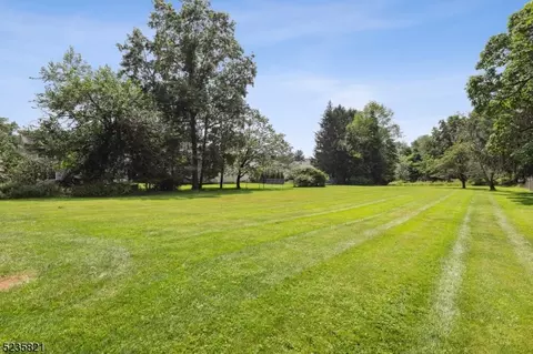 16 Mountain Ave, Mendham Boro, NJ 07945 photo 4