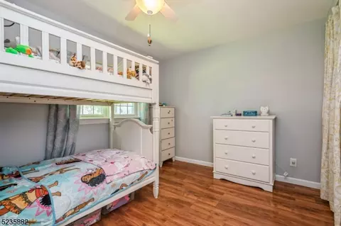 24 Markham Rd, Edison, NJ 08817 photo 12