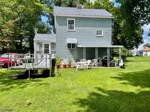 9 Franklin Pl, Wanaque Boro, NJ 07420 photo 14