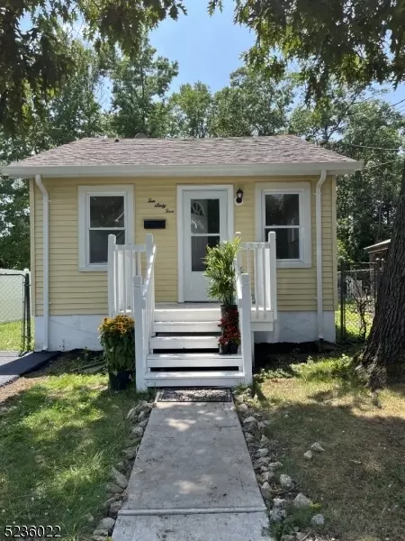 1065 Arbutus Way, South Amboy, NJ 08879