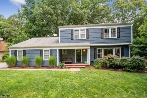 516 Fanny Rd, Boonton, NJ 07005