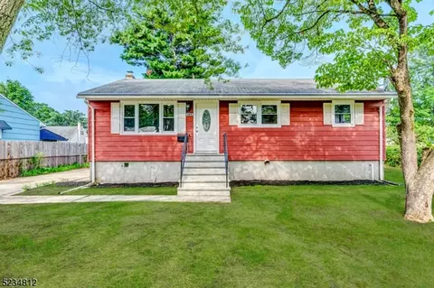 187 1st St, Middlesex, NJ 08846