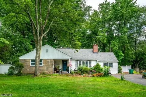 1217 Cushing Rd, Plainfield, NJ 07062