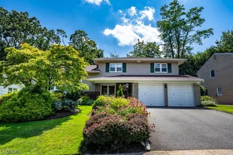51 Hawthorne Ave, Springfield, NJ 07081