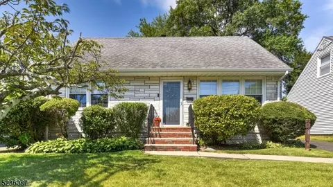 68 Farmingdale Ave, Bloomfield, NJ 07003