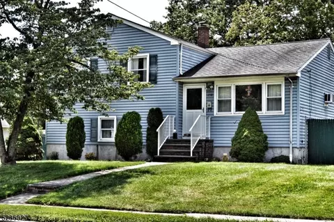 218 Schillaci Ln, South Plainfield, NJ 07080