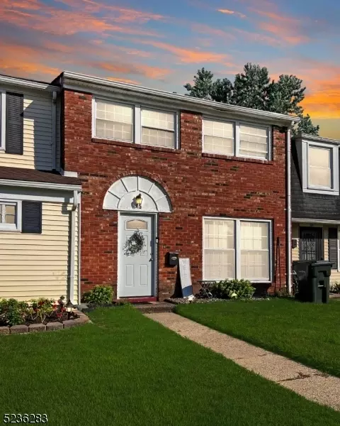 45 Rittenhouse Dr, Willingboro, NJ 08046