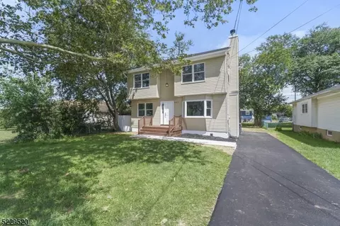 627 Desota Dr, Bridgewater, NJ 08807