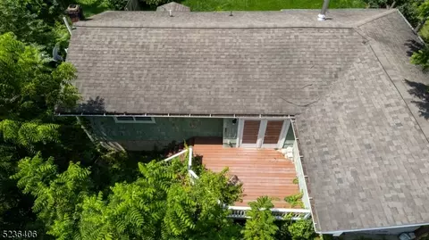 33 Black Oak Dr, Vernon, NJ 07462