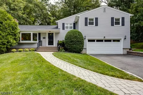 16 Ford Pl, New Providence, NJ 07974
