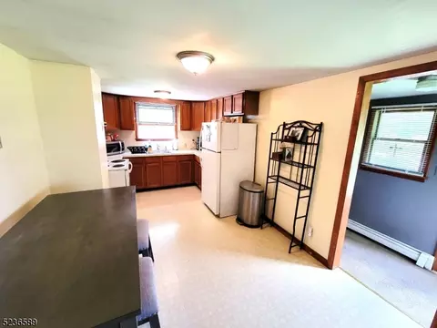 89 Hillside Ave, Dover, NJ 07801 photo 4
