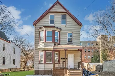103 S 9th St #3, Newark, NJ 07107